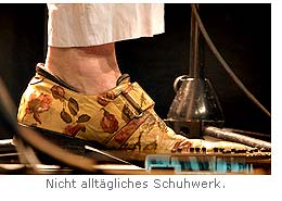 Nicht alltägliches Schuhwerk.