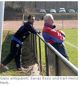 Ganz entspannt: Savaz Essiz und Karl-Heinz Herb.